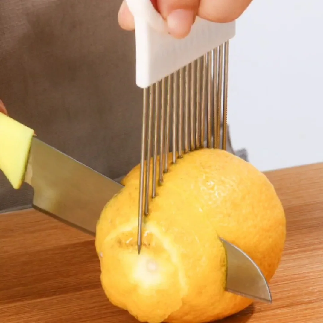 Supporto Colorato per Affettar - Onion Holder Slicer recensione e prezzo